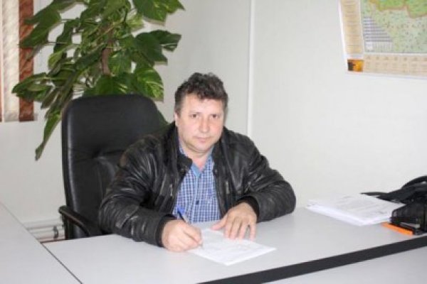 Locuitorii din Pecineaga, fără apă cu orele din cauza conductei vechi de peste 50 de ani